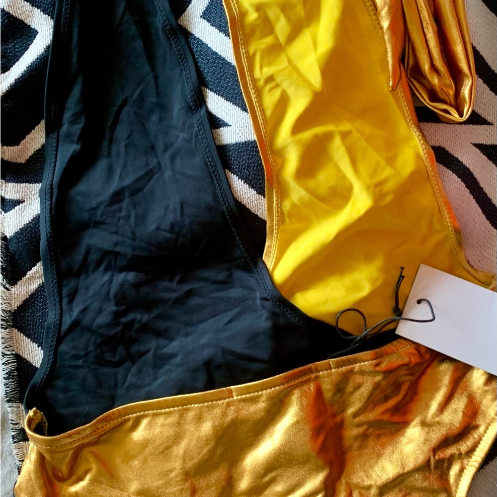 GUCCI SWIMSUIT ONEPIECE NWOT SMALL - Picture 6 of 16